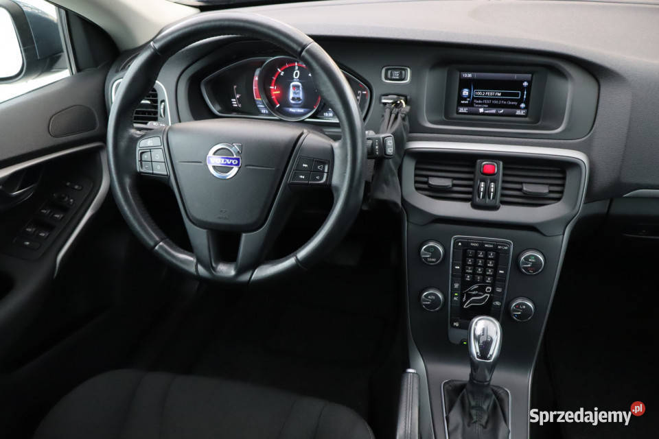 Volvo V40 20 D3 ESP Zabrze