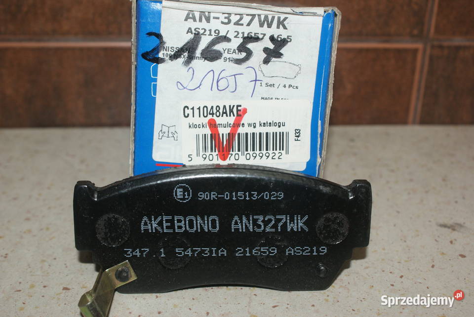 Klocek hamulcowy kpl przód NISSAN 100 NX SUNNY osobowe sprzedam