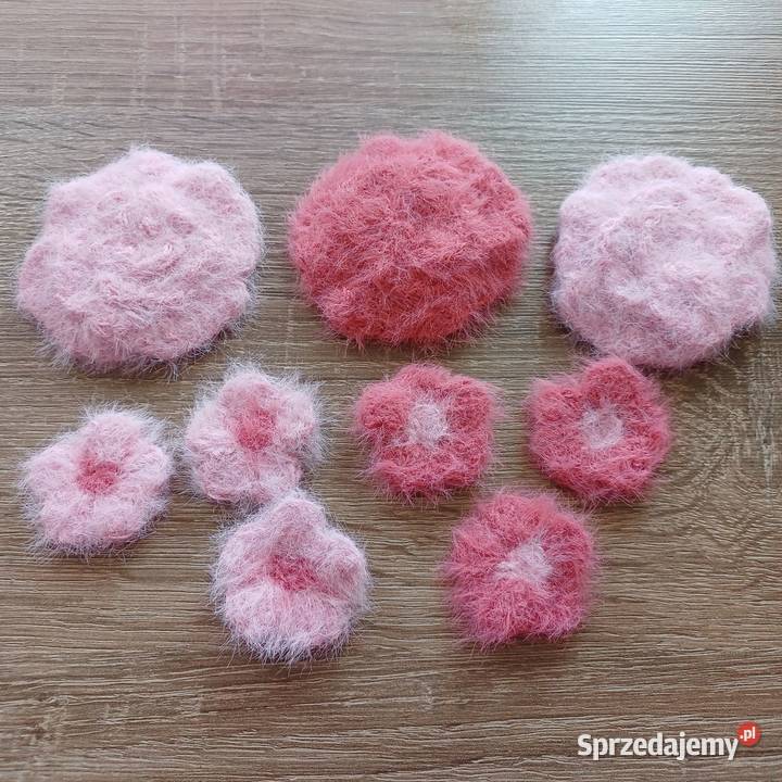 Kwiatki szydelkowe aplikacja kotylion naszywka