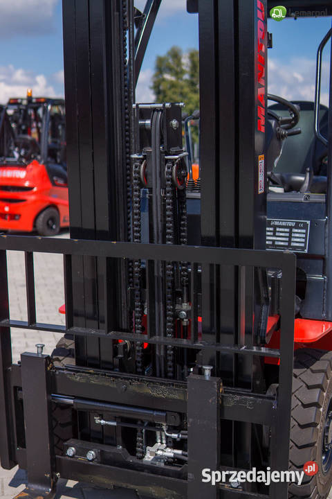 Wózek widłowy Manitou Mi15G 47m Manitou Zator