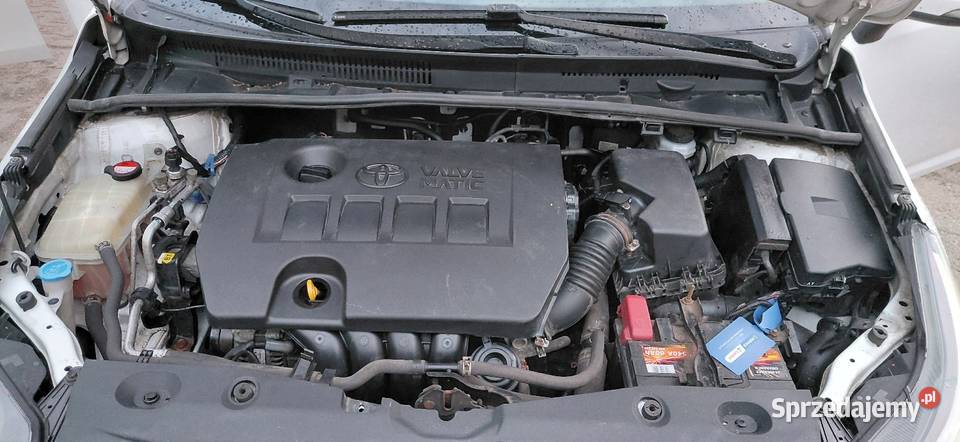 Toyota Avensis 2015 18 benzyna sedan komputer pokładowy Gliwice