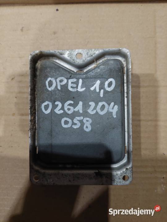 OPEL CORSA 10 komputer sterownik 0261204058 Kielce
