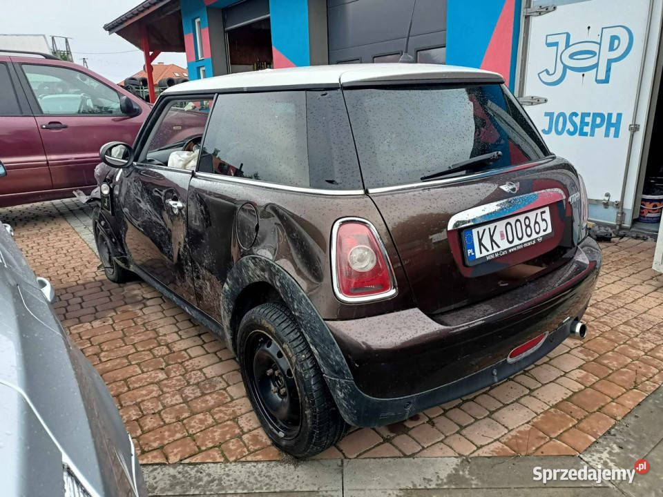 Mini Cooper Mini Cooper 16 04r I 20012007 Rok produkcji 2004 Tarnów