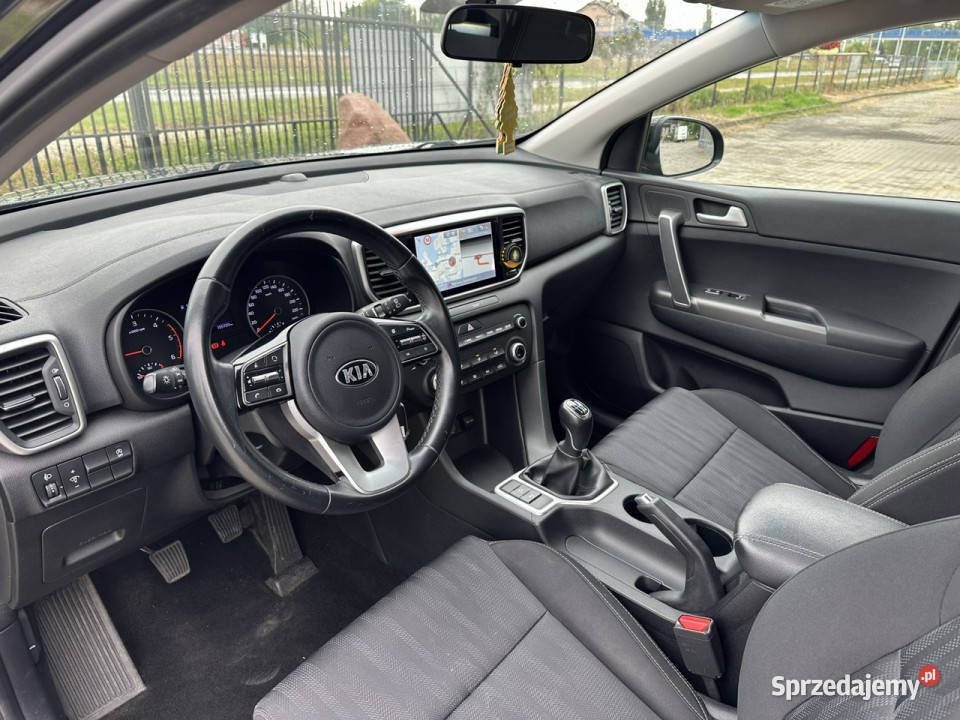 Kia Sportage 16 CRDI Navi Kamera cofania Alu 17 Rok produkcji 2021 Ostrowiec Świętokrzyski