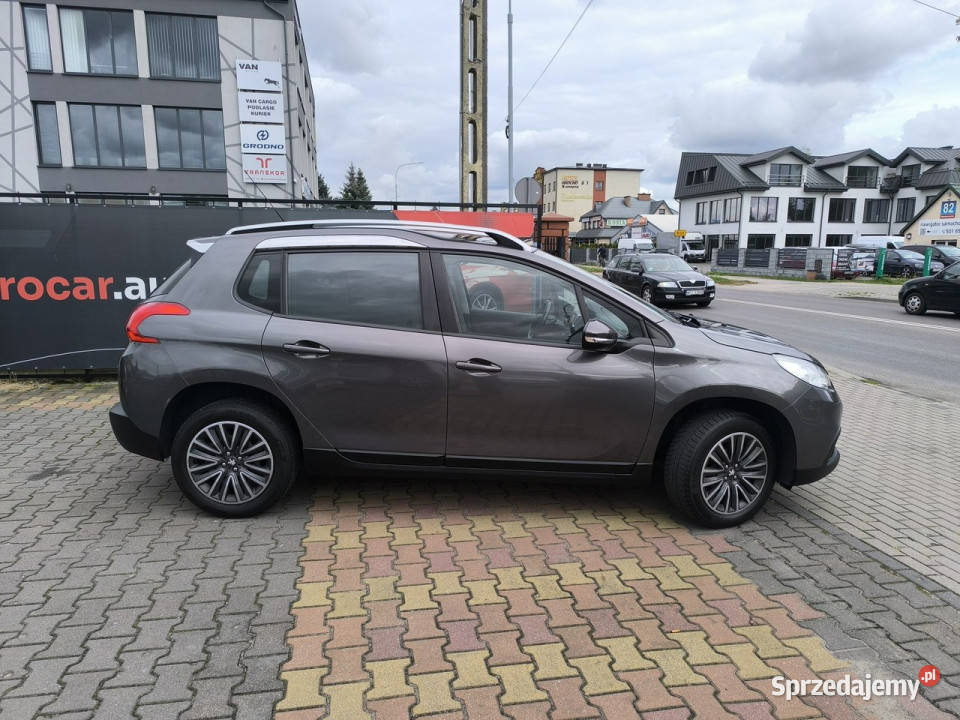 Peugeot 2008 12i Turbo 110 Klima Panorama Navi relingi dachowe Łuków sprzedam
