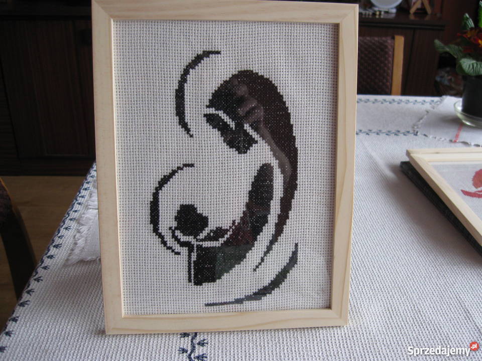 obrazek haft krzyżykowy czarny Krosno