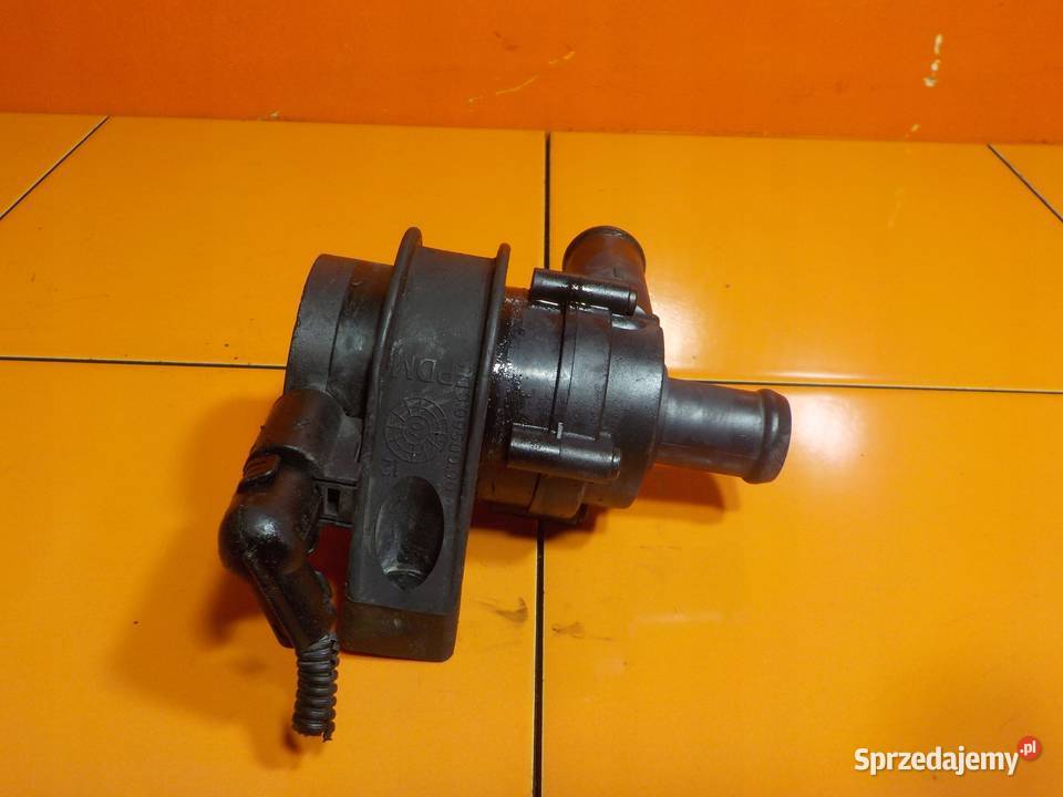 VW TIGUAN 14 TSI 09r 150 BWK pompa wody Układ chłodzenia Suków