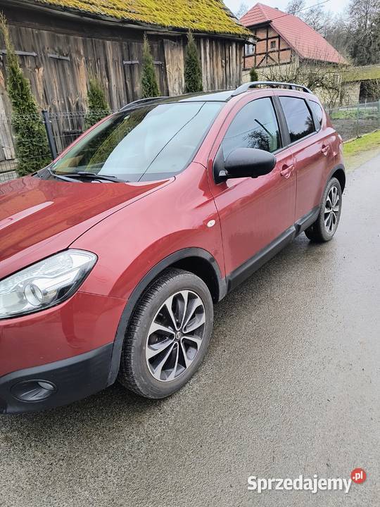 Sprzedam Nissana Qashqaia z roku 2013 SUV