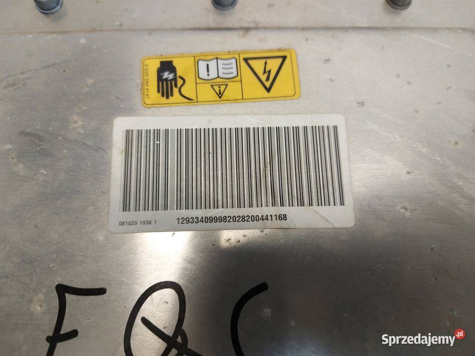 Mercedes EQC 400 W293 PRZETWORNICA INWERTER Rok produkcji 2020 Układ elektryczny silnika