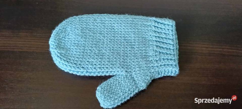 Niebieskie rękawiczki robione na szydełku Lubin