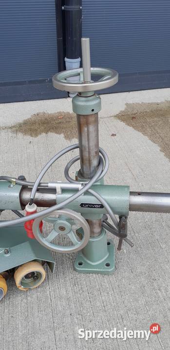 Posuw 4 rolkowy do frezarki Univer 2125