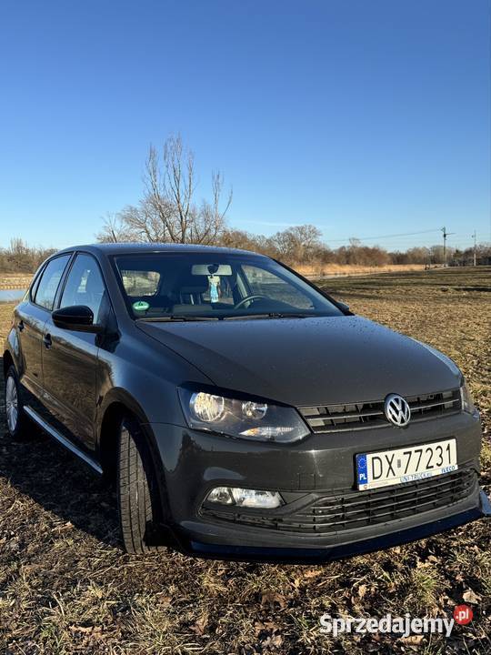 Volkswagen Polo 2015 Benzyna Ekonom