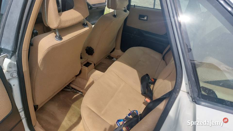 Audi 80 b3 18 benzyna 80 Samochody osobowe Skarżysko-Kamienna