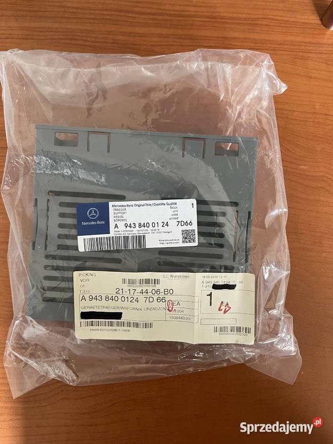 Mercedes Sprinter kieszeń radia obudowa nowa dostawcze