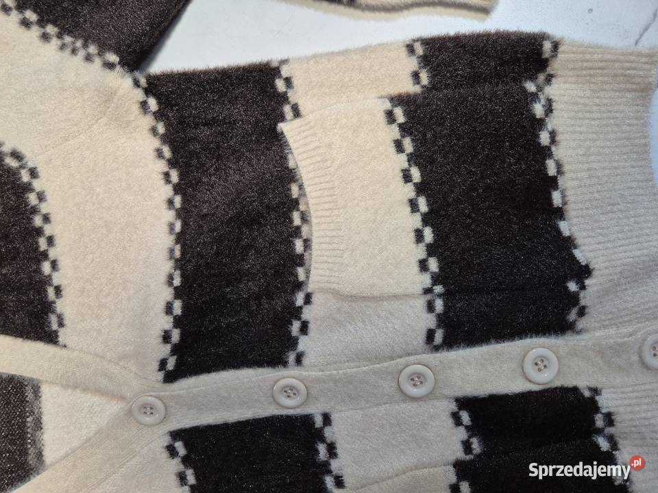 Sprzedam sweter Łomża