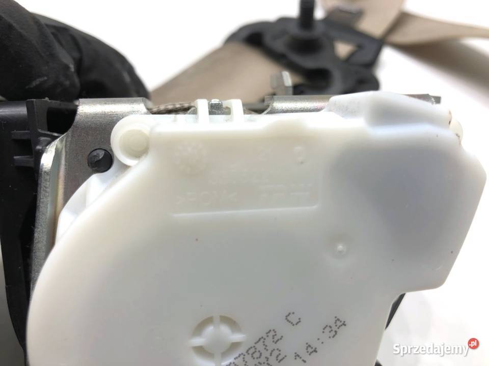 PAS BEZPIECZEŃSTWA LEWY PRZÓD BMW F32 7309321