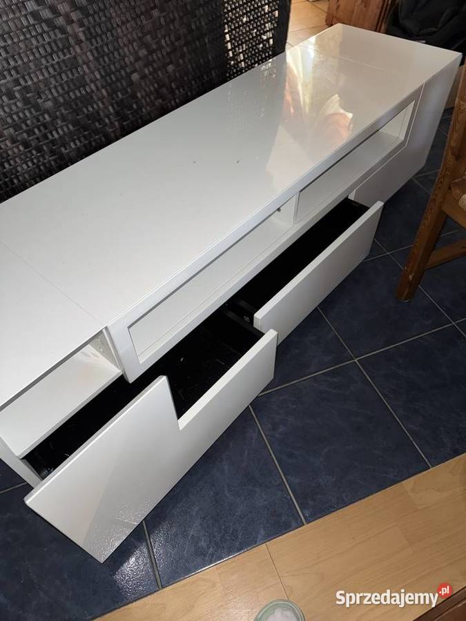 lowboard szafka pod TV w kolorze biały połysk Dźwierszno Wielkie