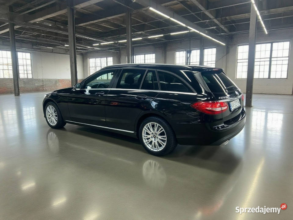 Mercedes C 180 W205 20142021 diesel Mercedes-Benz Kraków