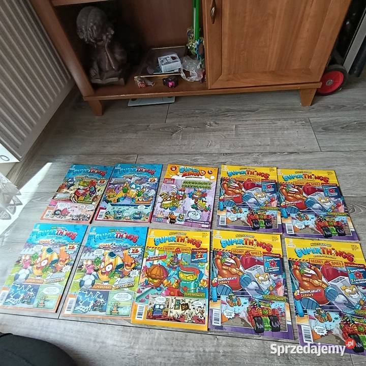 magazynów dzieci z serii SuperThings wcześniej Poznań