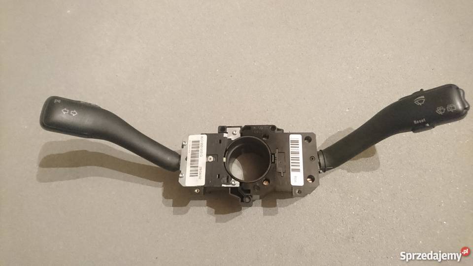 włącznik kierunkowskazów wycieraczek komputera wyposażenie elektryczne Słupsk