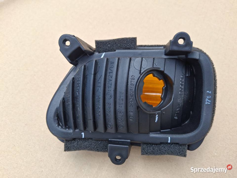 HONDA GL 1800 GOLDWING KIERUNKOWSKAZ LEWY Bieleń