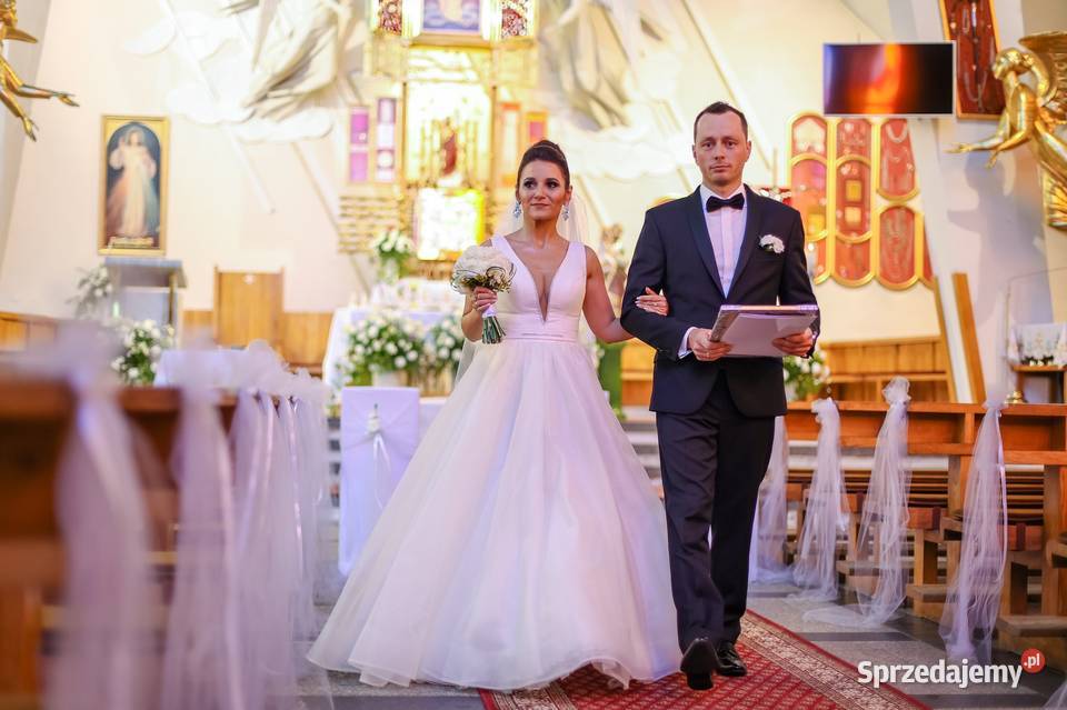 suknia ślubna księżniczka 36S śmietankowa z Jaworzno