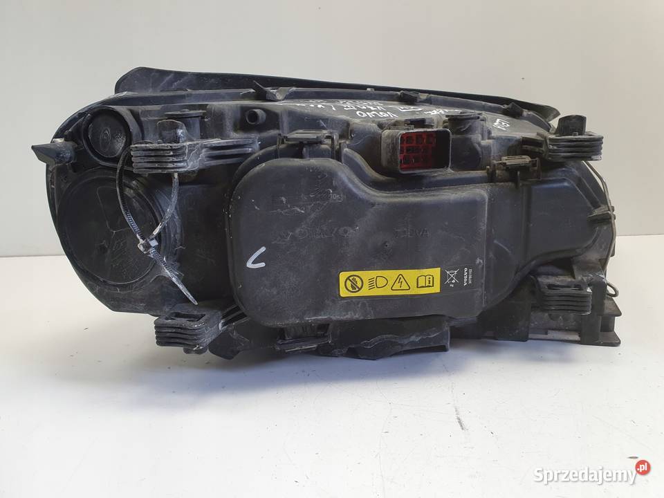LAMPA LEWA Volvo S80 II V70 III XENON KOMPLET Rudka