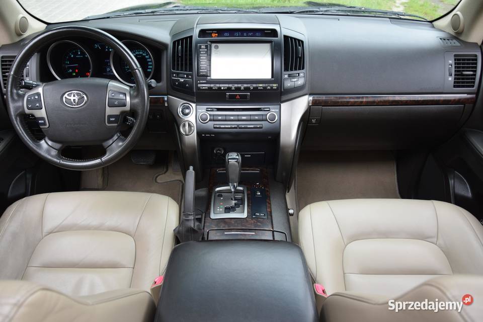 TOYOTA LAND CRUISER 200 45 V8 DIESEL SALON Zielona Góra