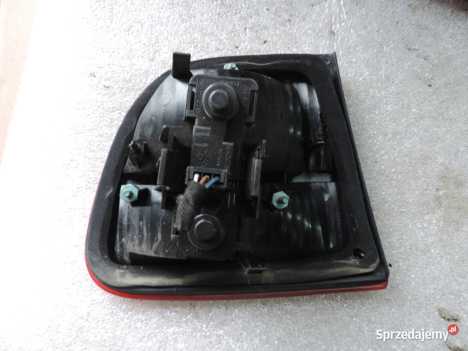 LAMPA PRZWA TYŁ TYLNA W KLAPIE SEAT LEON I Nowy Sącz