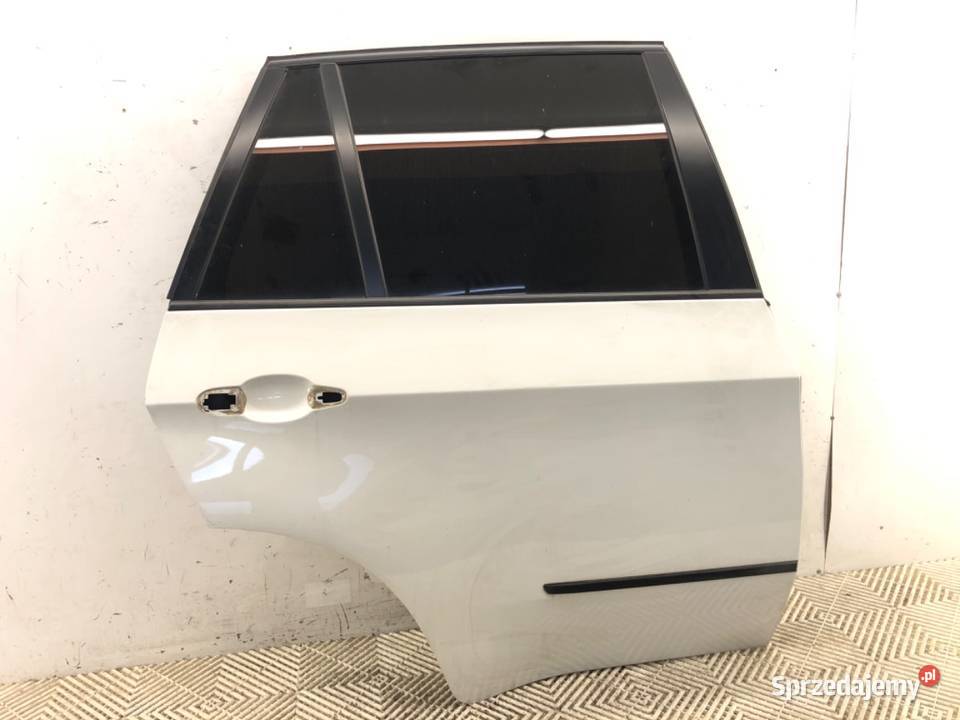 DRZWI PRAWY TYŁ BMW E70 SUV 0613 BIAŁY