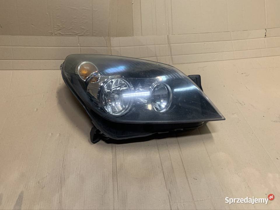 24451033 reflektor lampa przód prawa przednia Szczecin