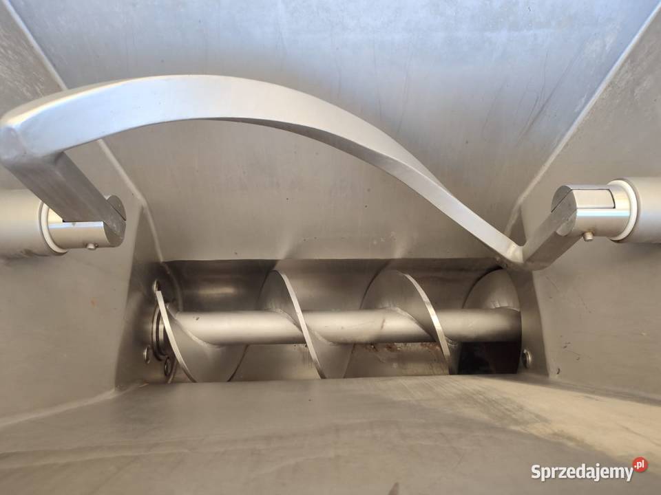 Wilk do mięsa Kilia 160 z załadunkiem do wózków sprzedam