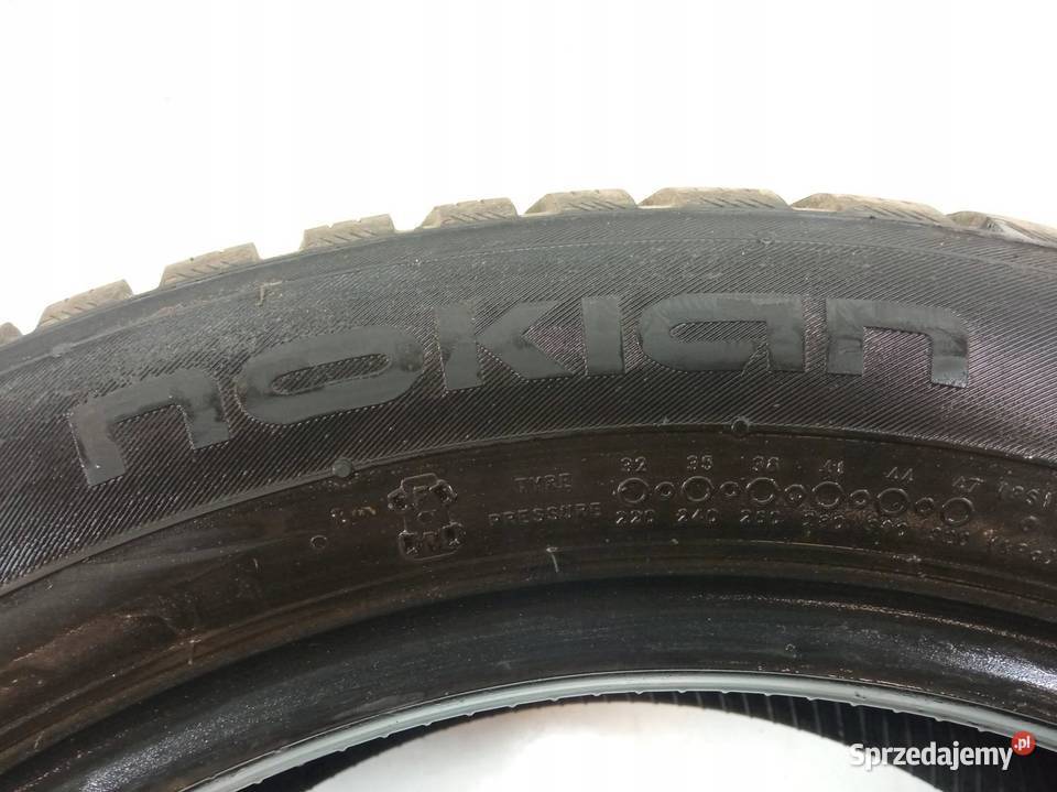 2x OPONA ZIMOWA NOKIAN SNOWPROOF 2 22550R17 2323 sprzedam