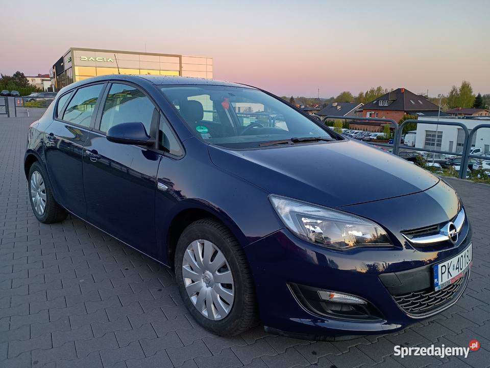 Prywatnie Opel Astra Lift 5drzwi 201314r 14i wielkopolskie Kalisz
