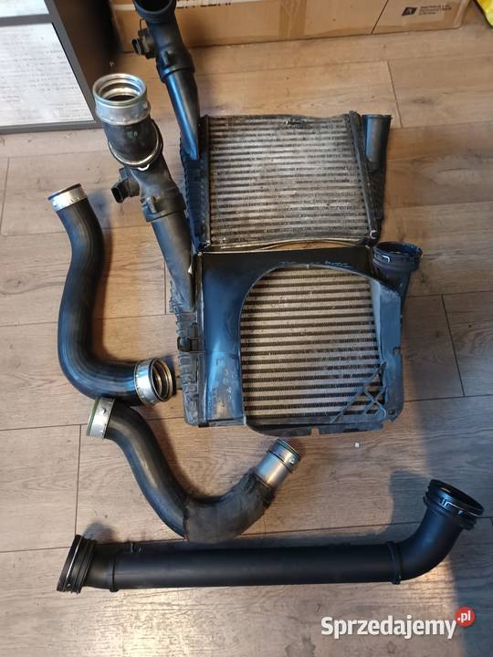 Touareg 25 BAC 02 zestaw INTERCOOLER 7L0117339 Części samochodowe Inowrocław