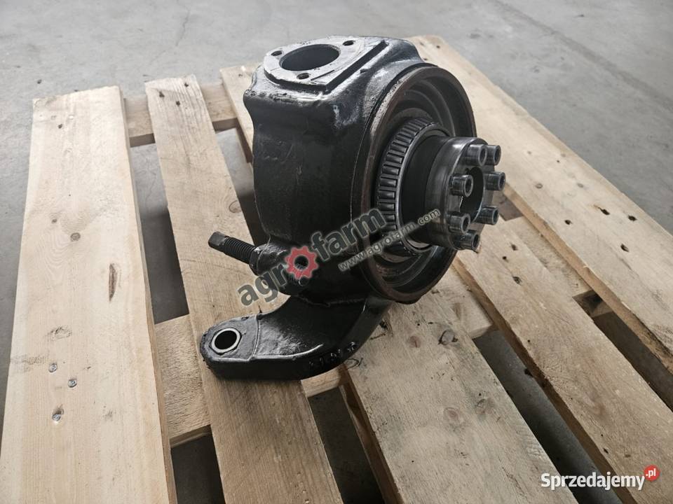 Zwrotnica LH Case Luxxum 120 110 100 Układ kierowniczy i oś przednia