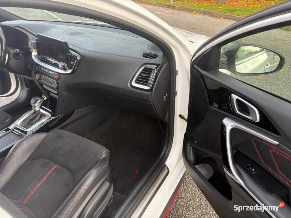 Kia Pro Ceed Sadlno