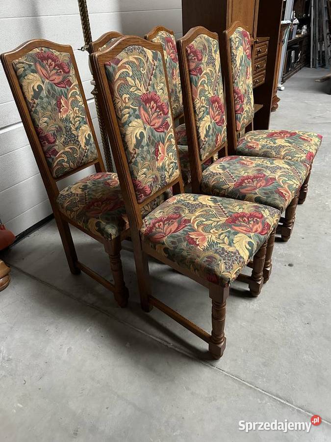 Dębowe krzesła z tapicerką w kwiaty Sławoszewek