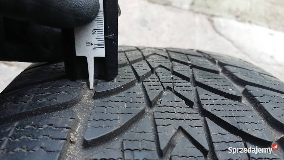 1 opona zimowa 6mm Dunlop 24545R19 Suwałki sprzedam