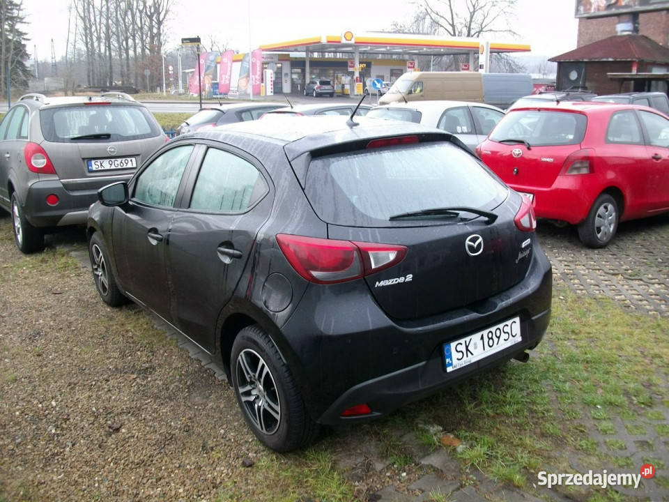 Mazda 2 Mazda 2 niski przebieg stan III 2015 nieuszkodzony 2 Katowice
