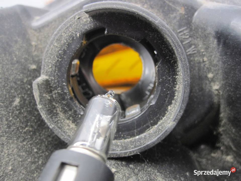 CITROEN C4 II 11r lampa lewa przód 46430711 Kielce