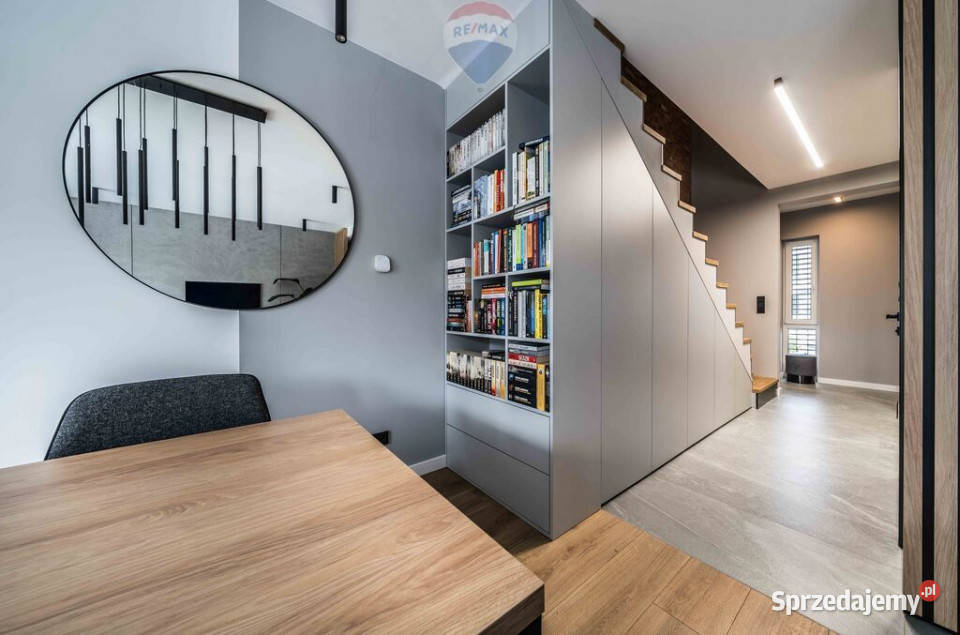 Nowoczesny energooszczędny umeblowany dom Luboń