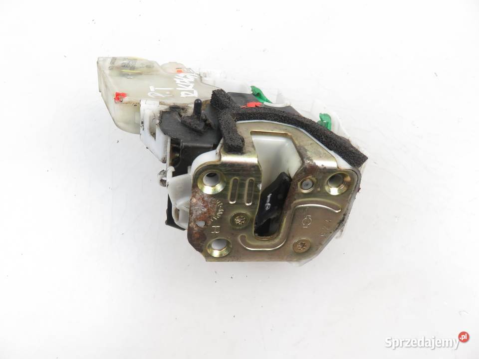 ZAMEK PRAWY TYLNY NISSAN PATHFINDER R50