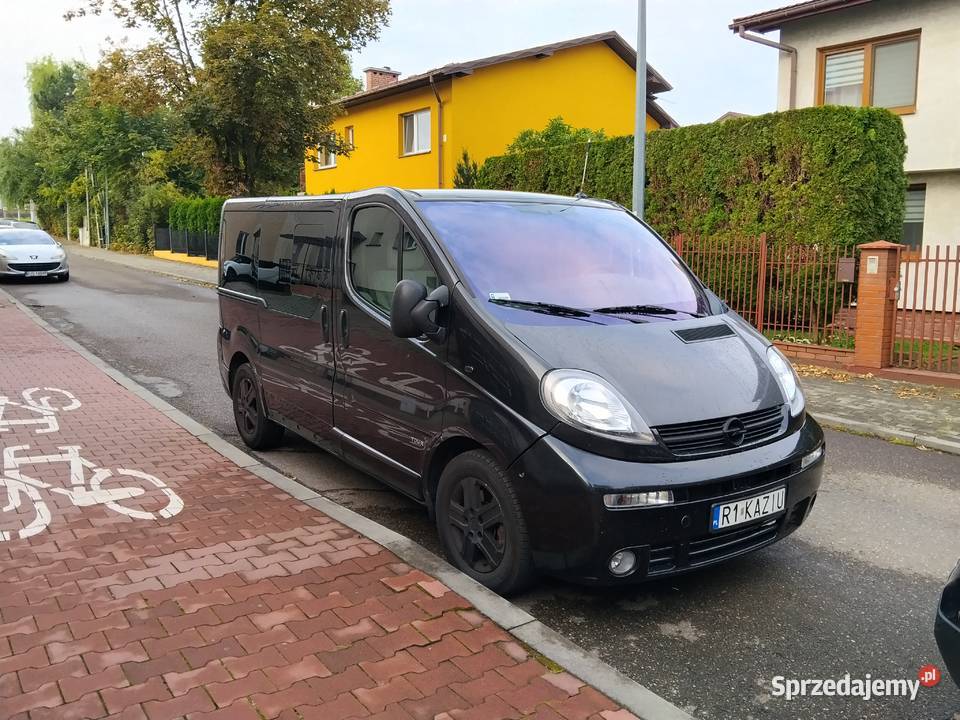 OPEL VIVARO TOUR 19 CDTI Jasło