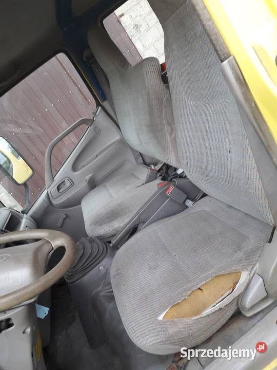 Toyota dyna fotel kierowcy ławka pasażera tylna Złoczew