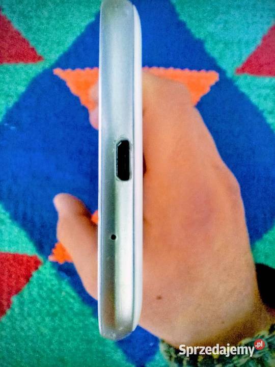 Samsung Galaxy J3 2016 SMJ320F stock 51 nowa Dębogóra