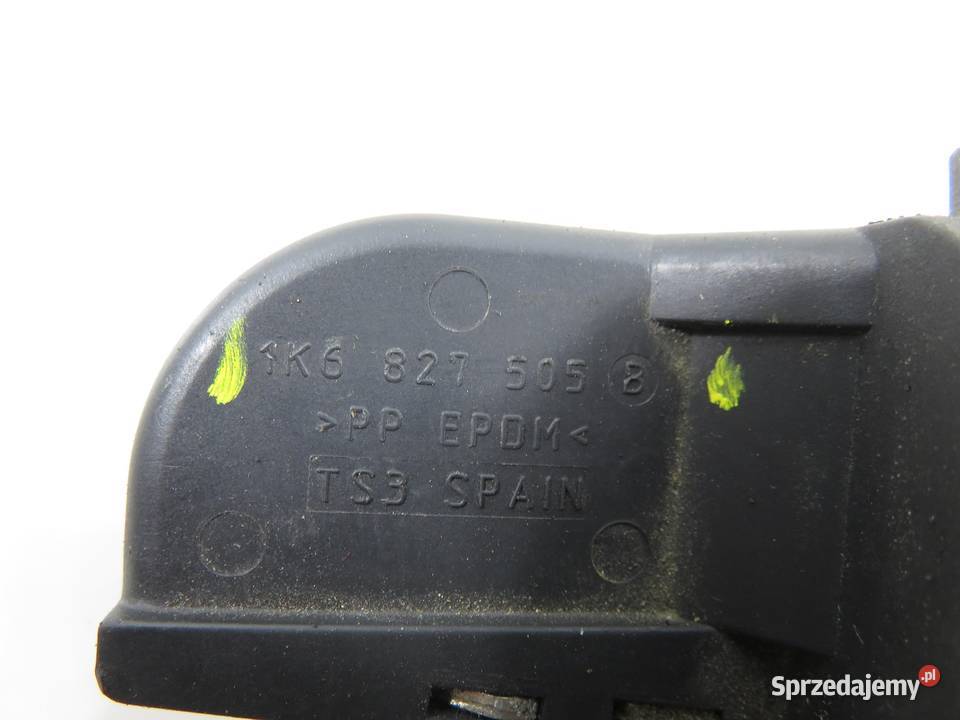 ZAMEK KLAPY VW GOLF V 1K1 1K6827505B