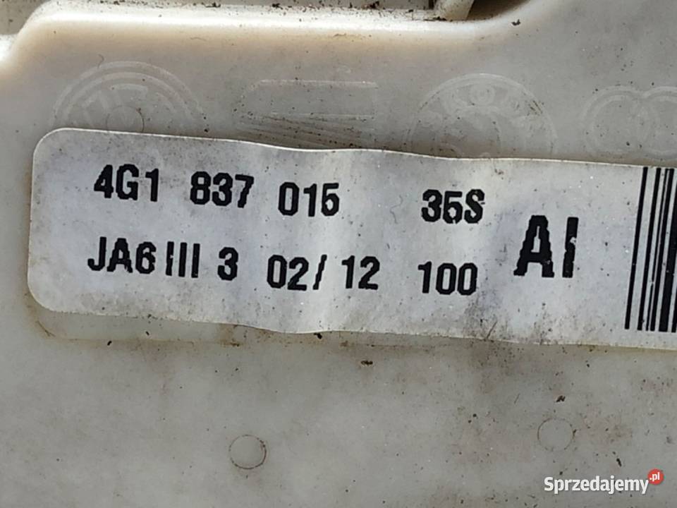 ZAMEK DRZWI LEWY PRZÓD AUDI A7 4G Hatchback