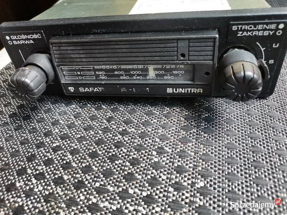 Radio Samochodowe Safari 6R 801 z czasów PRL u małopolskie Kraków
