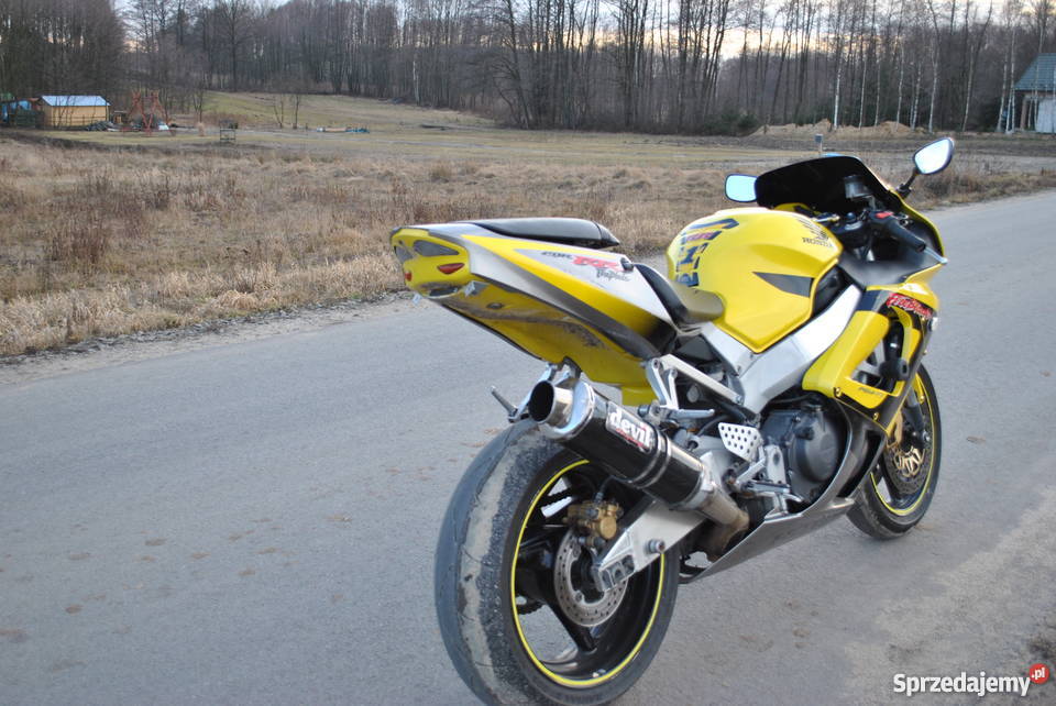 Honda cbr 929 RR doinwestowana Podlesie sprzedam
